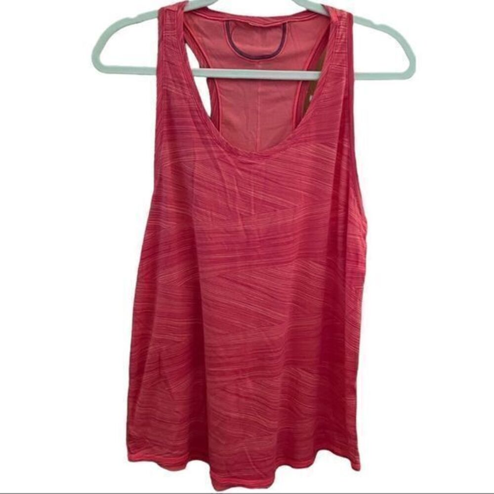 Under Armour Women's Athletic Tank Racerback Sleeveless Pink‎ Size Medium